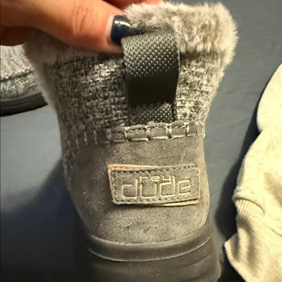 Hey Dude Tan Ankle Boots with Faux Fur - Picture 3 of 3